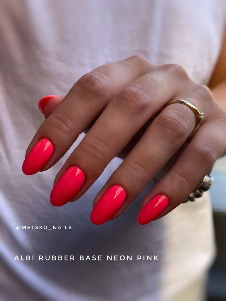 Base Rubber Neon Pink - ONGLES PRO