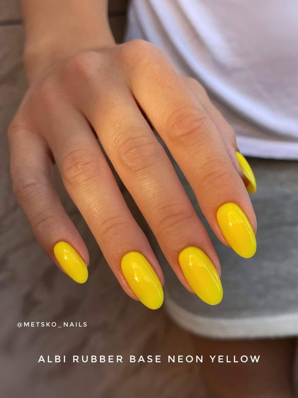 Base Rubber Neon Yellow - ONGLES PRO
